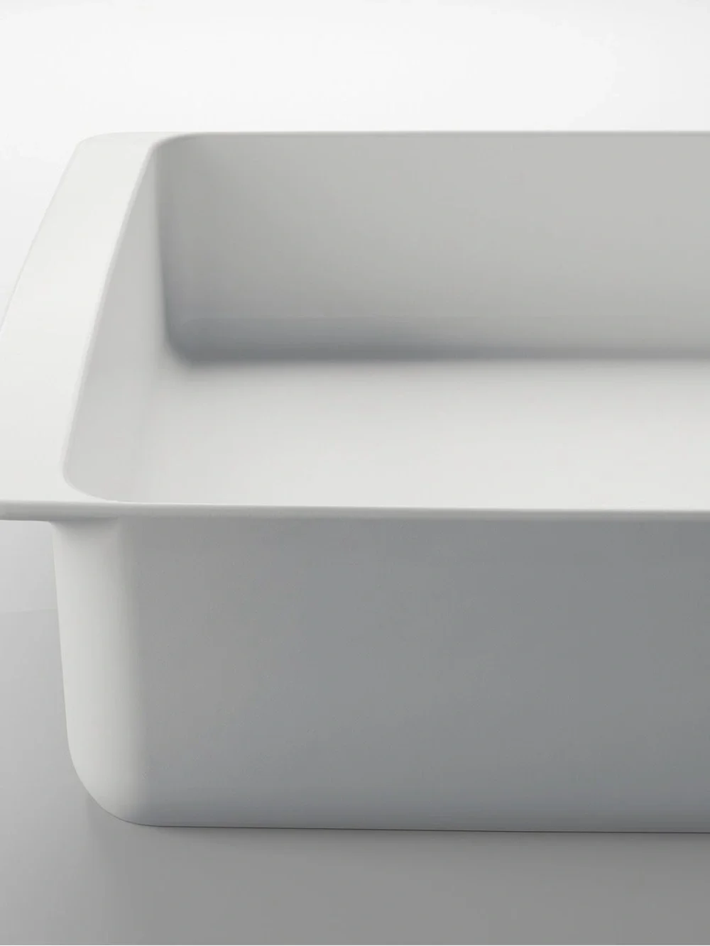 New IKEA 365+ White Baking Dish - made with feldspar porcelain